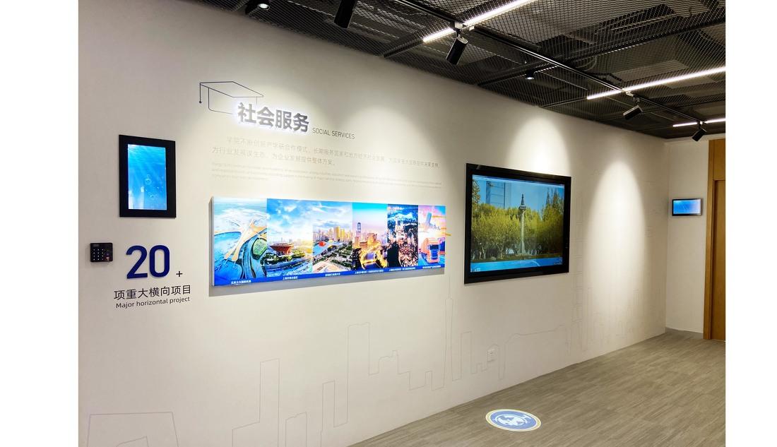 同济大学经管学院文化布展-9