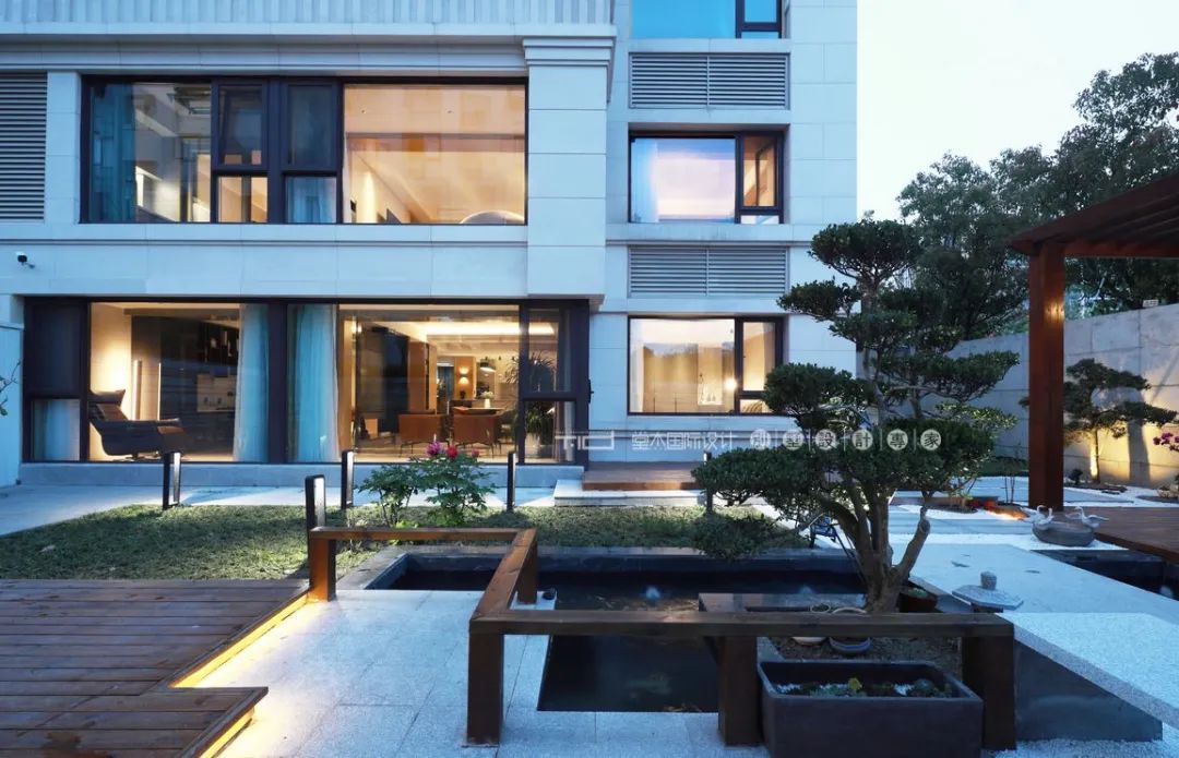 城山隐平层复式私宅丨堂杰国际设计-7