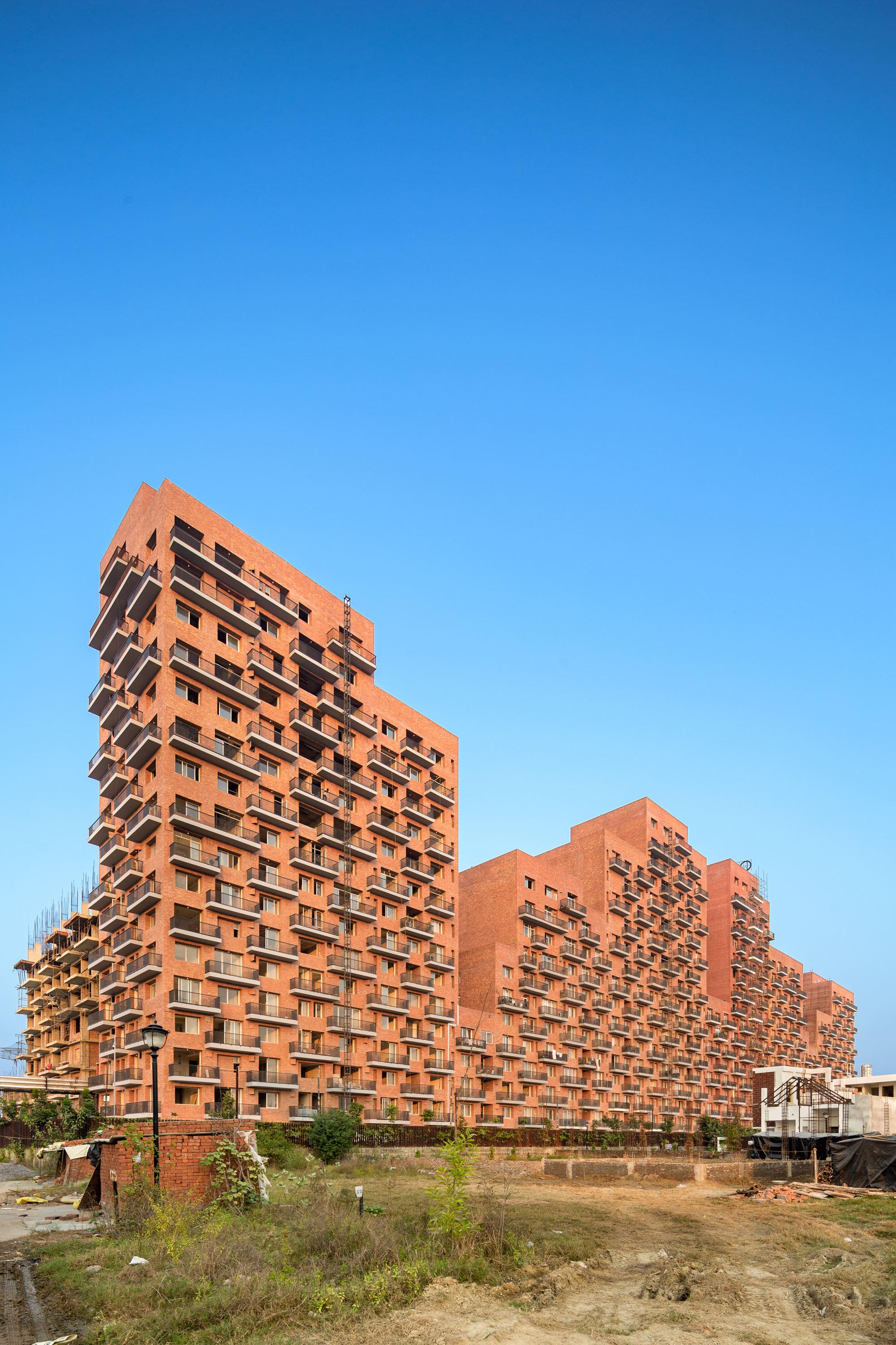 奥兰治城堡集团住宅区丨印度丨MVRDV,Studio Archohm-37