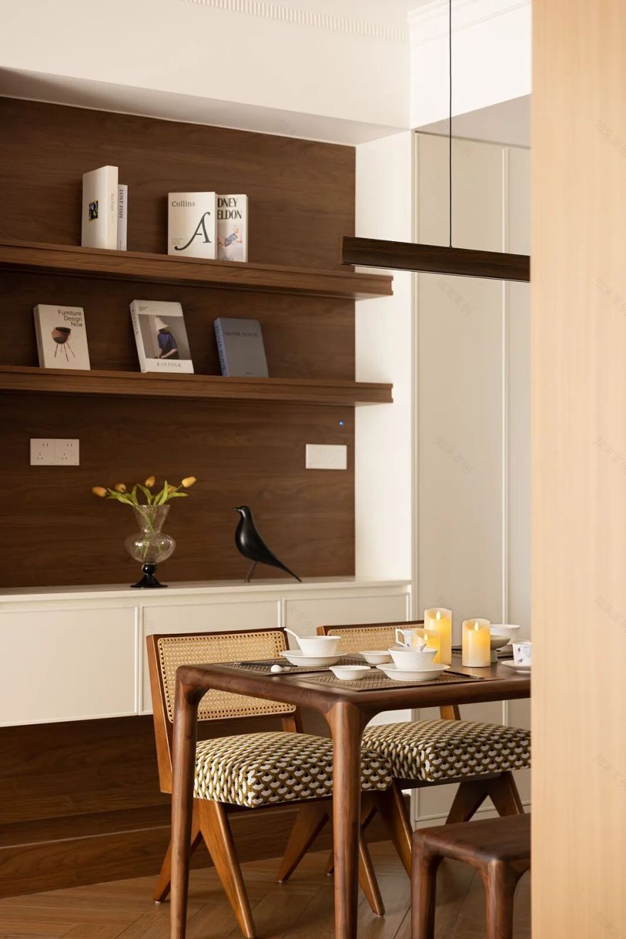 宝安·和荣西湾I76m²复古美拉德风,岛台、衣帽间、浴缸样样俱全-0