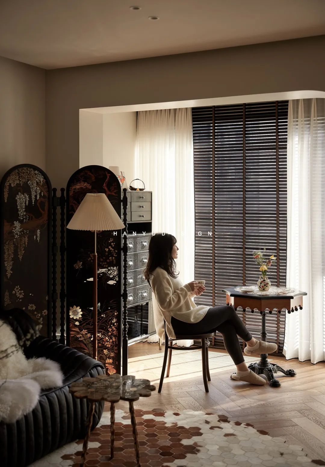 不要客厅,要“复古咖啡馆”!82㎡藏着家庭社交密码丨中国深圳丨深圳涵瑜室内设计-6