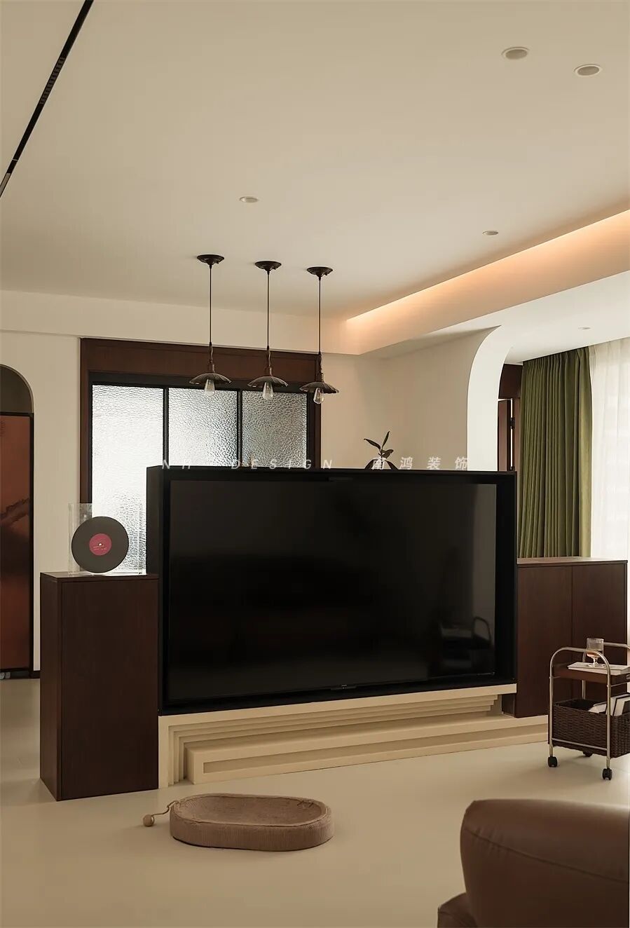 客厅C位之争：2025年，电视背景墙就该这么卷！-71