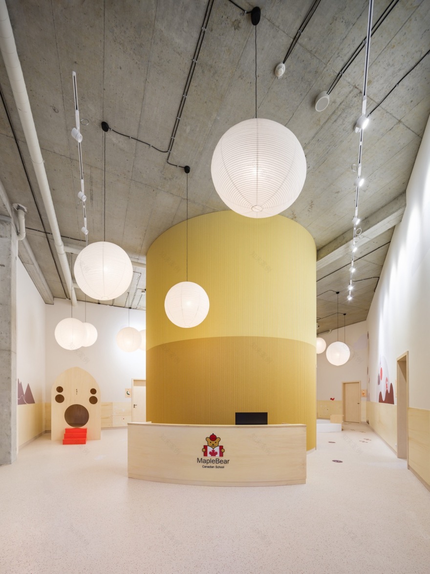 捷克Maple Bear学校室内设计(含奥洛穆茨幼儿园,布尔诺小学)丨捷克奥洛穆茨丨SOA architekti-13