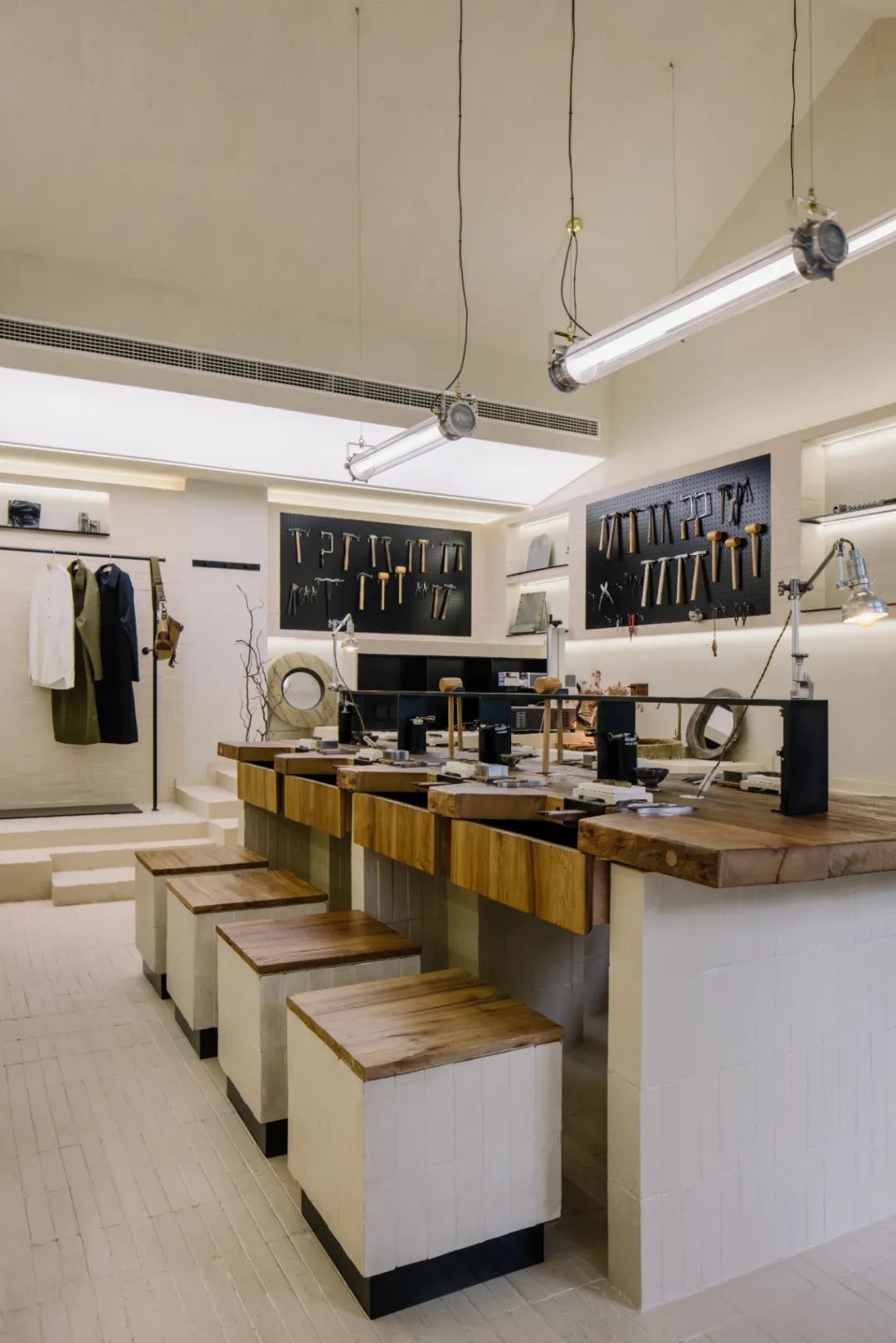 KUYE 裤爷炼金室店铺设计丨中国杭州丨及上室内设计事务所-18