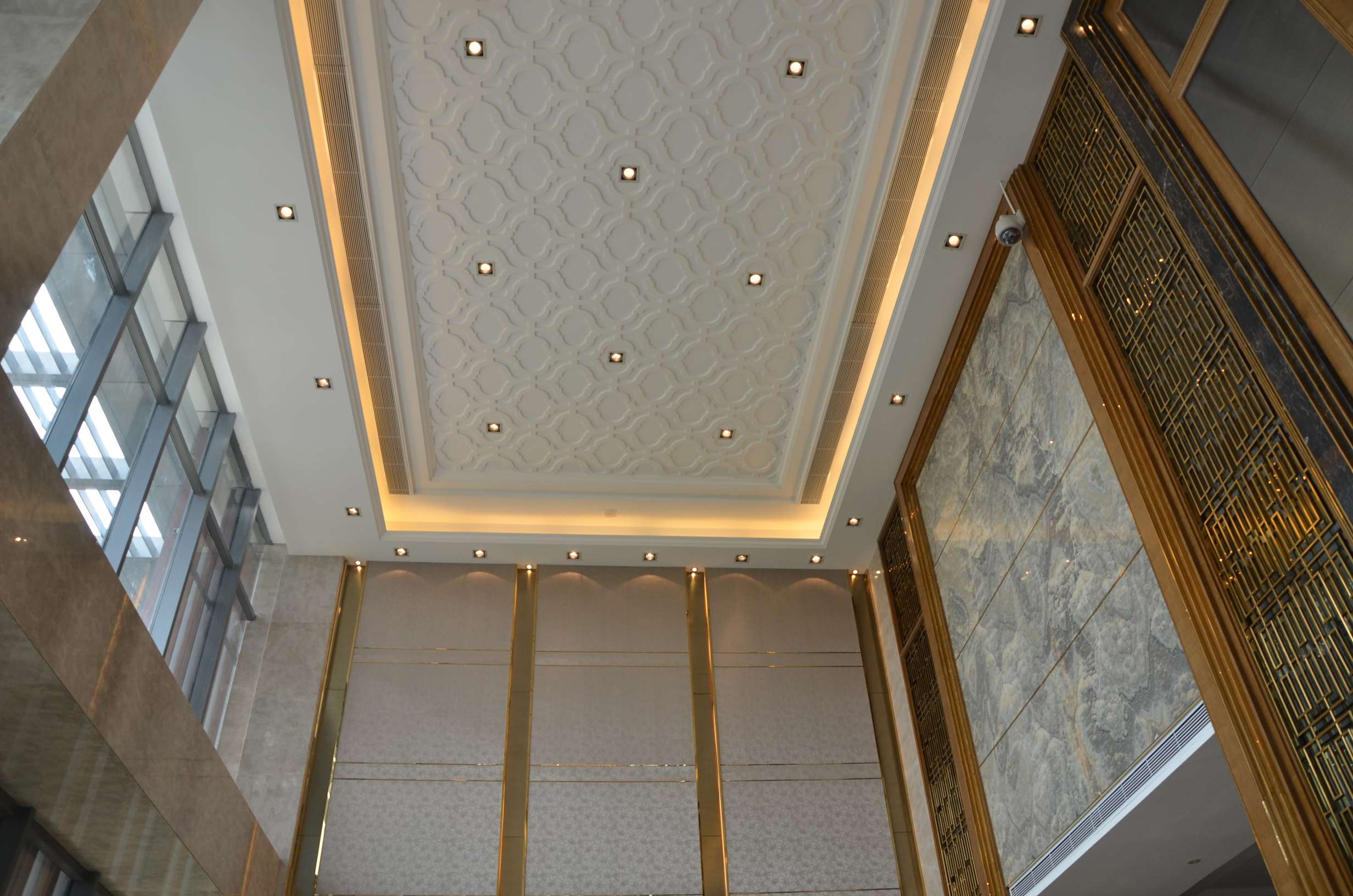 梁志天  西安雅居乐国际售楼部完工图片-8