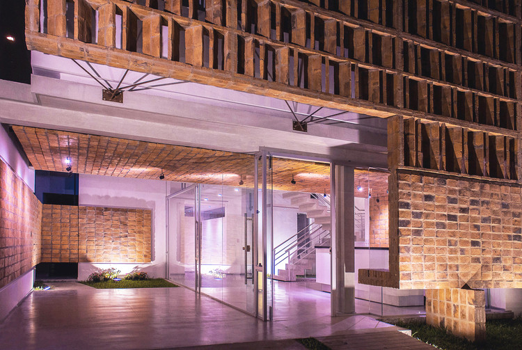 Memoir Medical Clinic  Estudio ELGUE-1