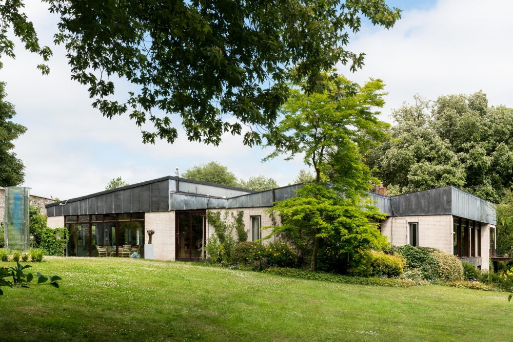 现代之家 | 卡斯夫妇的乡村现代主义生活-14