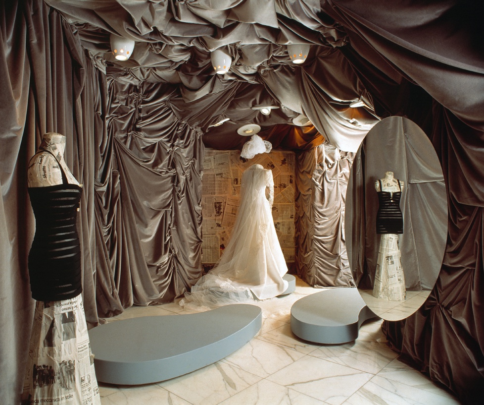 mademoiselle | Simone Micheli Architectural Hero-0