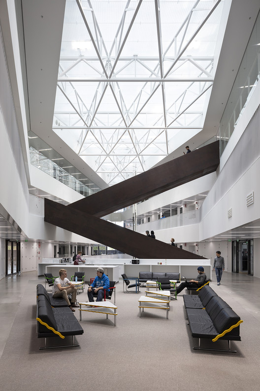 阿尔托大学 Väre 大楼-14