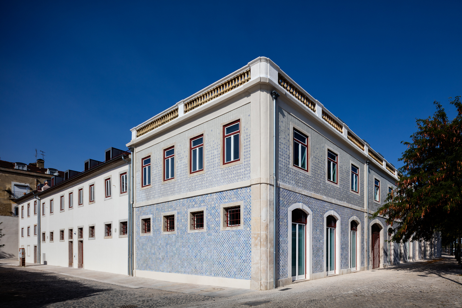 Galeotas House 多功能文化空间设计-48