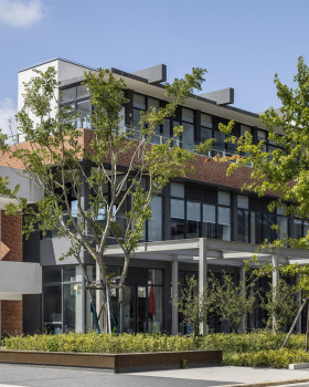 上海三里仓1958（原松江化肥厂旧址更新）丨中国上海丨COLORFULL昱景设计