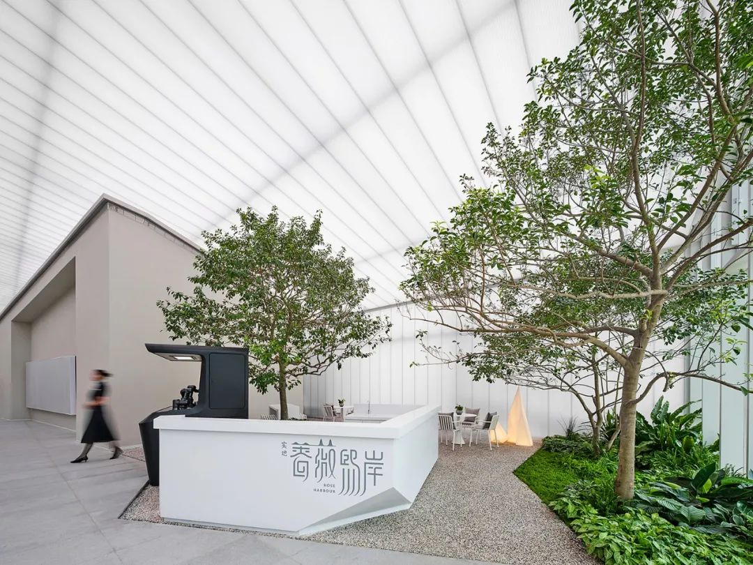 实地清远蔷薇熙岸销售中心丨中国清远丨新加坡FORMWERKZ-10