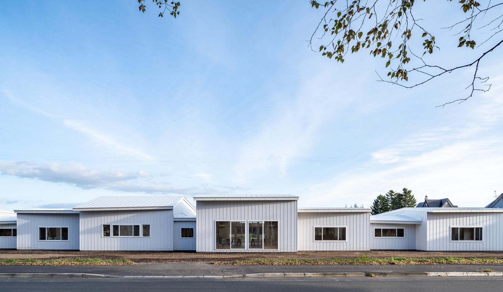 岩谷学园“奶牛养殖业×IT”专门学校丨日本丨Atelier MEME,第一宅建设计,KEI 设计-3