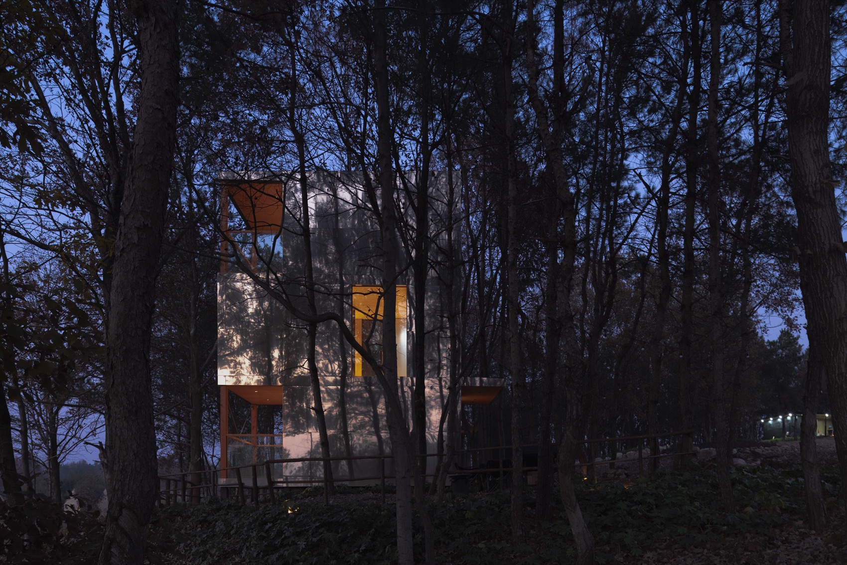 个个世界[荒野之家 #115#] 长颈鹿之家丨中国武汉丨个个世界 Wiki World()+先进建筑实验室AaL-107