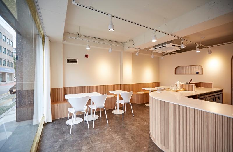 9 坪韩式简约咖啡馆，设计成本解析-7