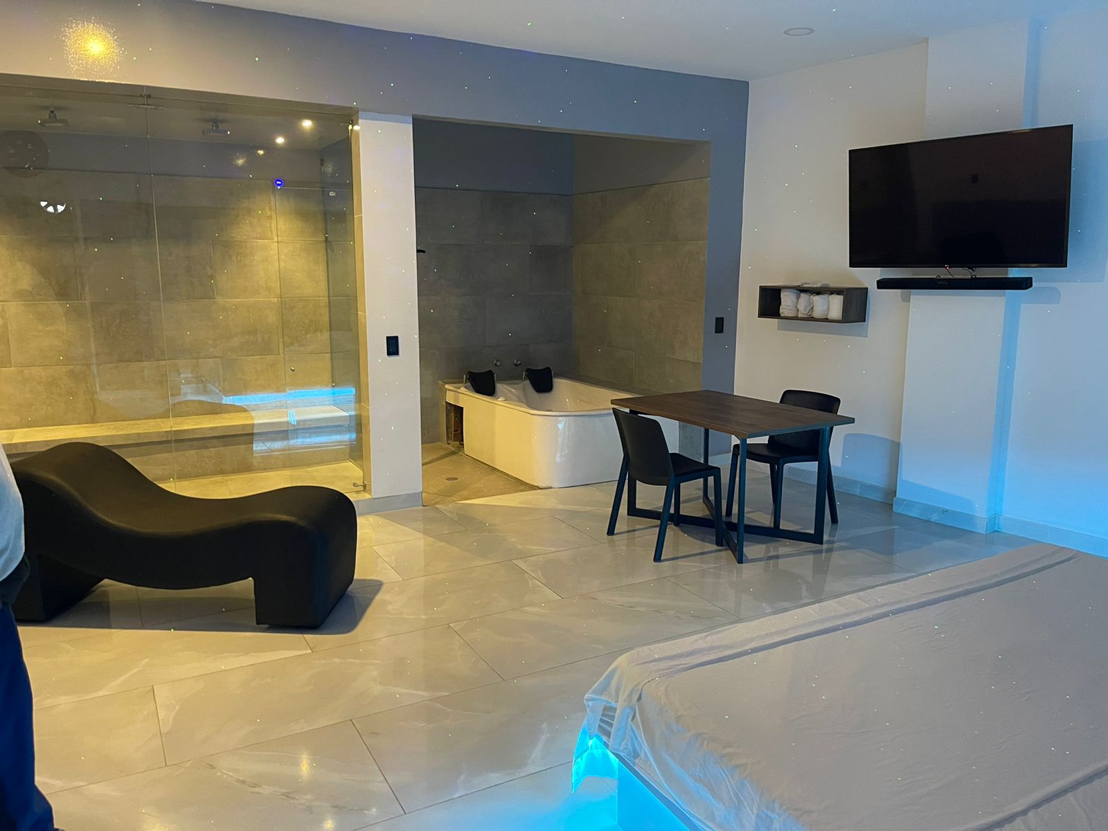 Motel Habitación VIP-3