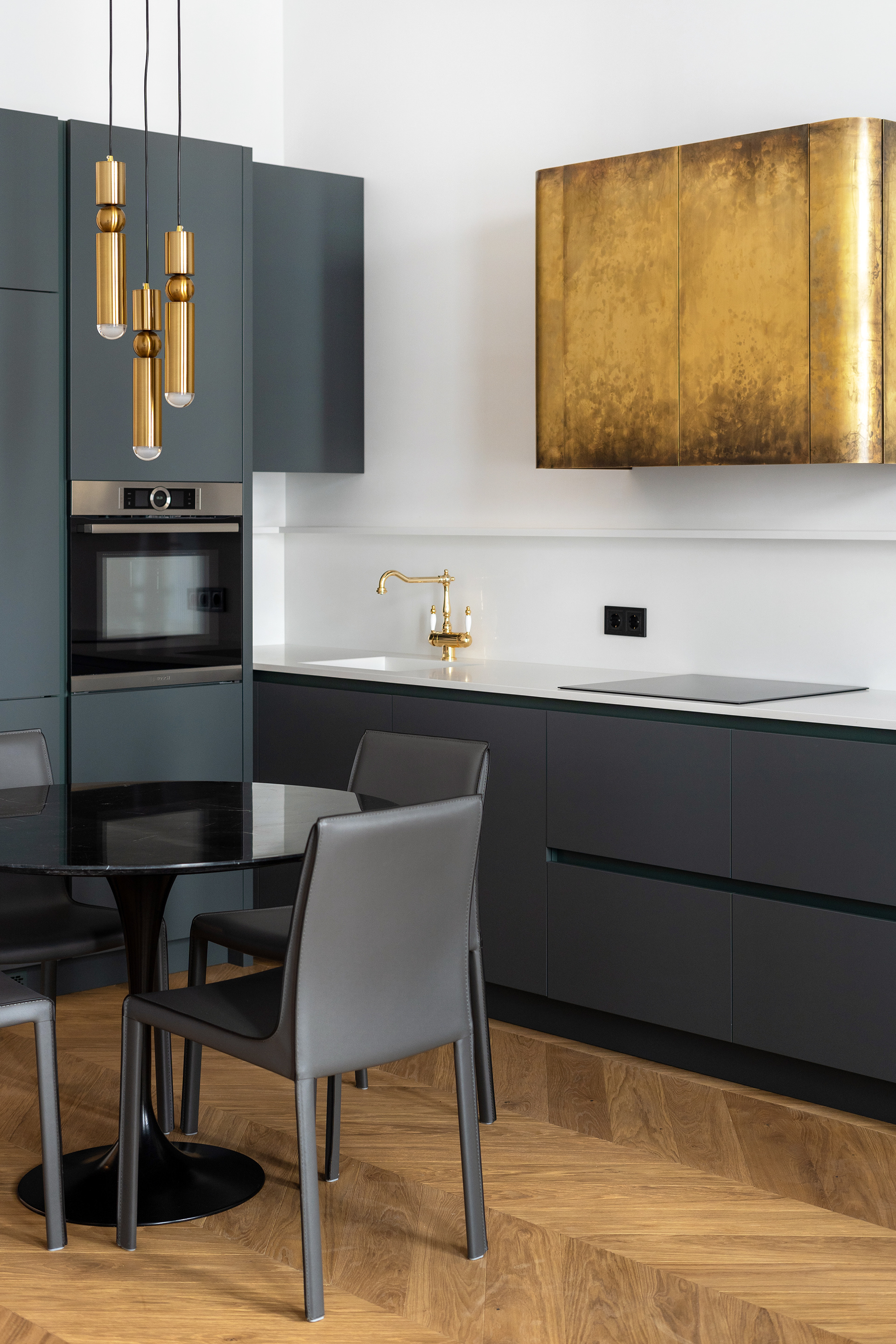 Сlassic apartment for rent-9