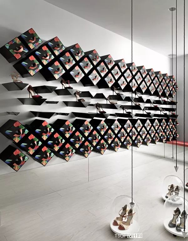 Femme Fanatique一个致力于探戈世界鞋店空间-10