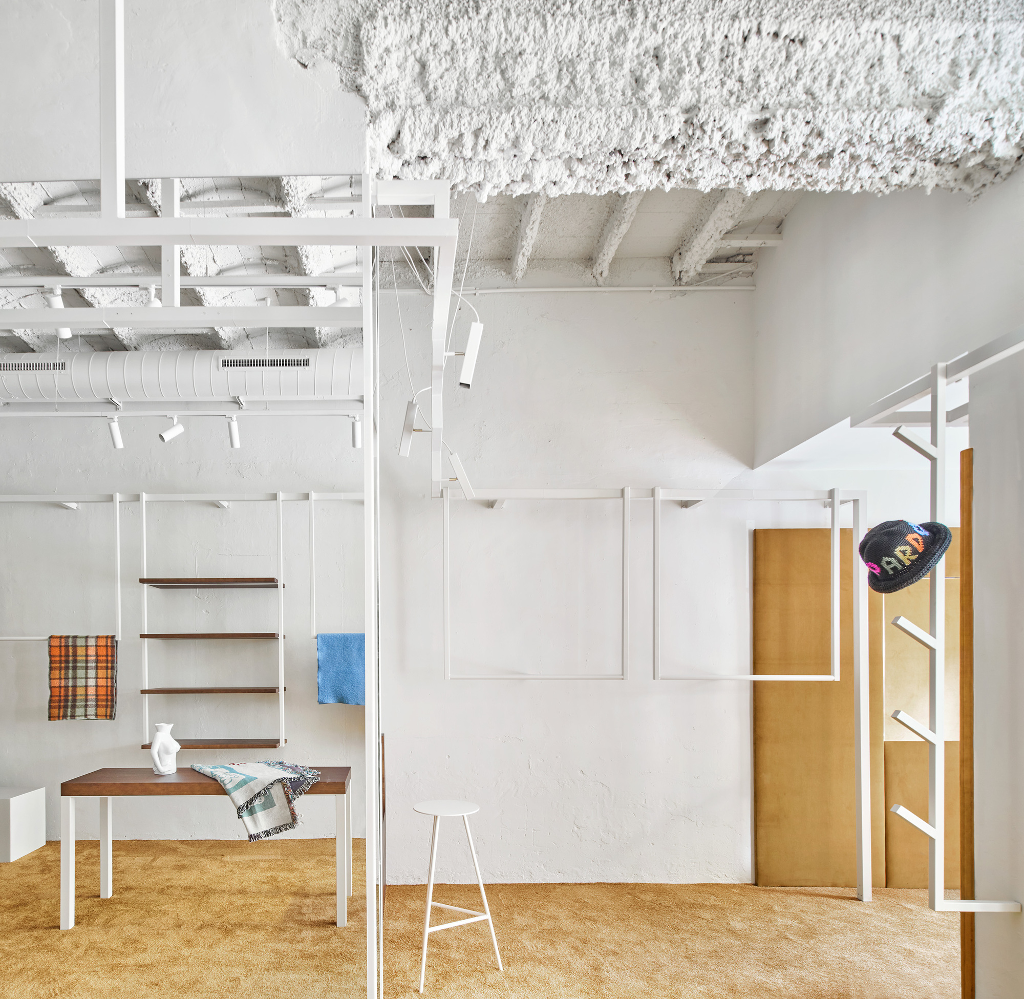 巴塞罗那 Vasquiat 旗舰店丨西班牙巴塞罗那丨GCA Architects,This is Odd-17