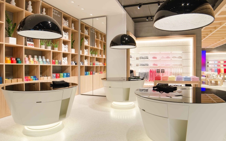 伦敦 Benetton 旗舰店 | 数字化艺术与自然的完美融合-9