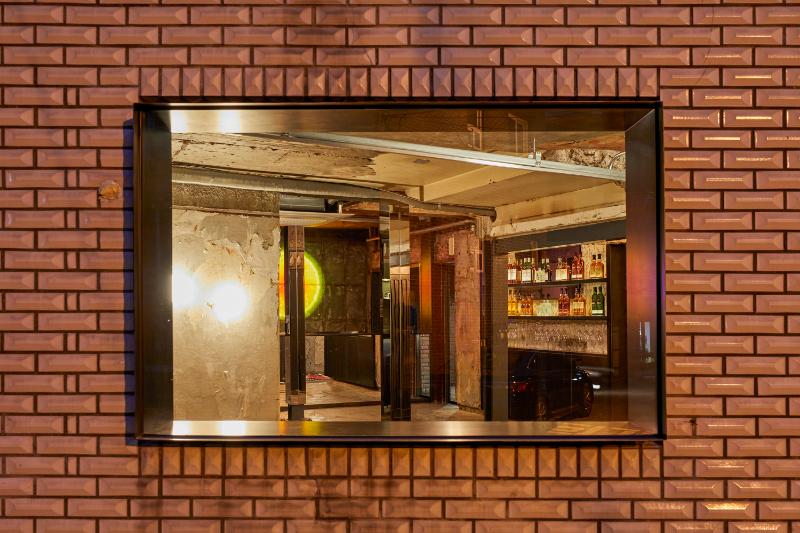 27 平米美食店，照明设计点亮空间-17