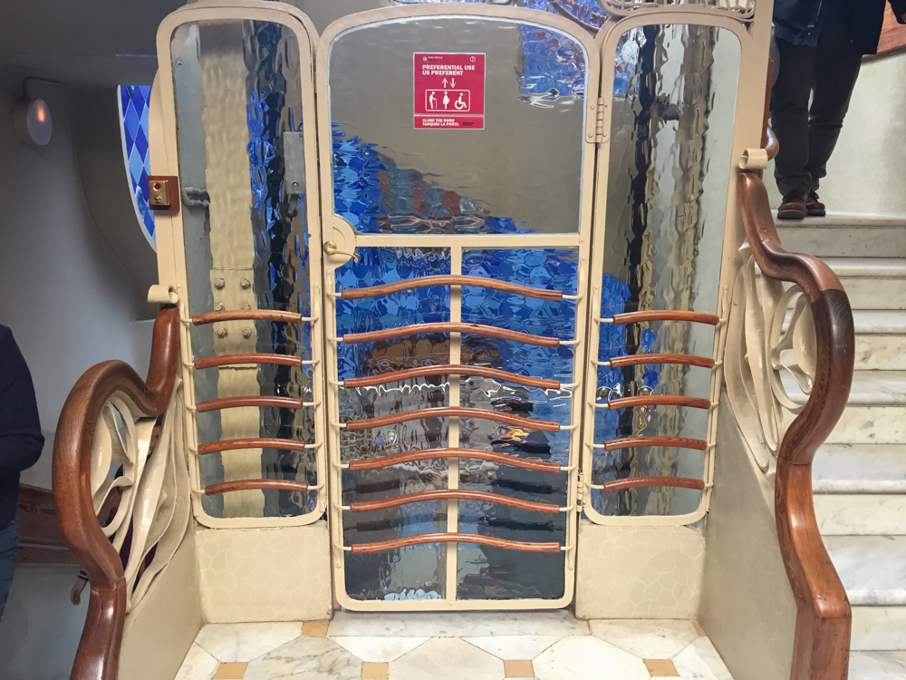 丨原设计埃米利奥・サラ・コルテス,改建设计安东尼・高迪-52