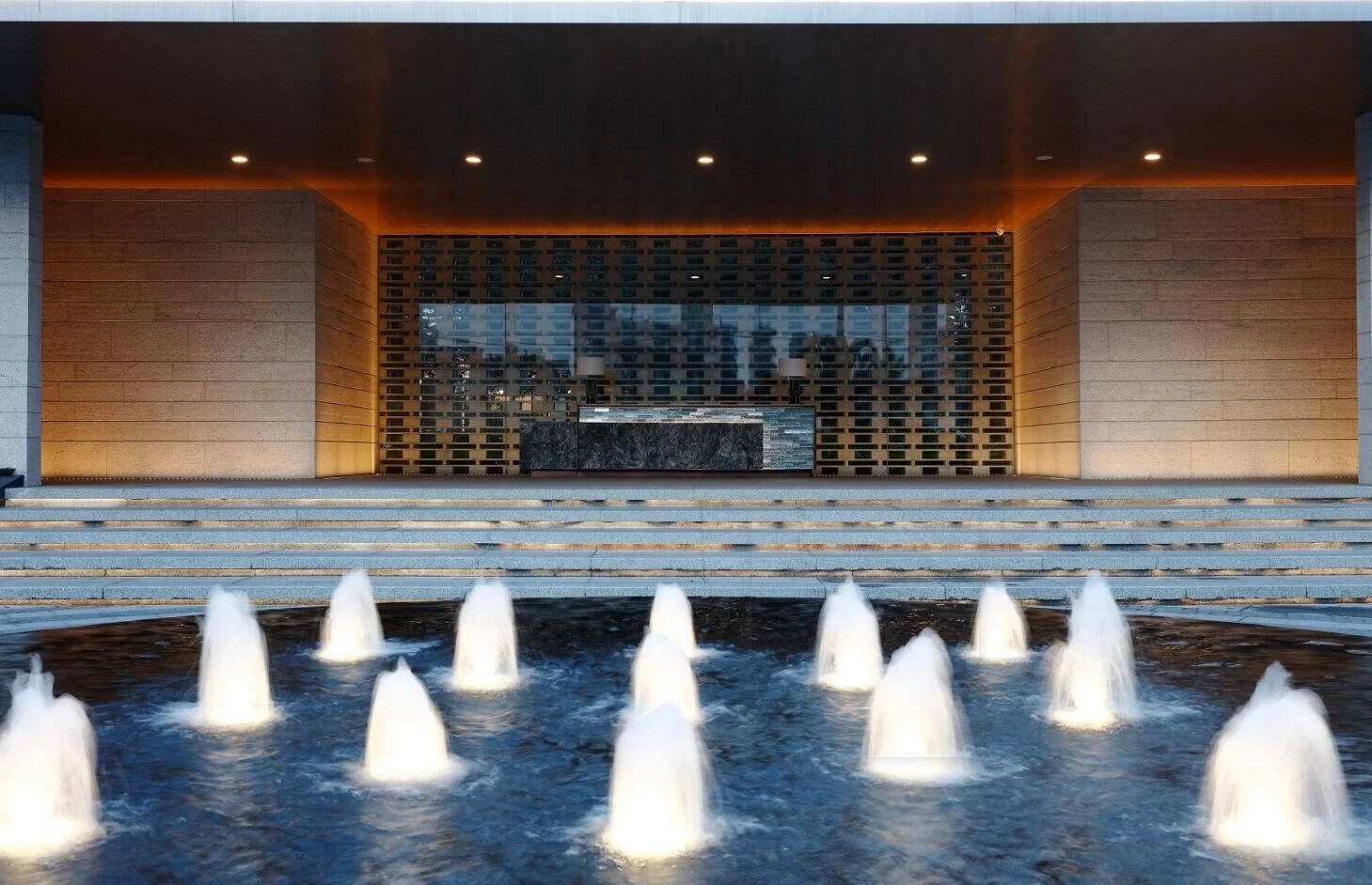 Binjiang Wenzhou Yuehongwan Sales Center-16