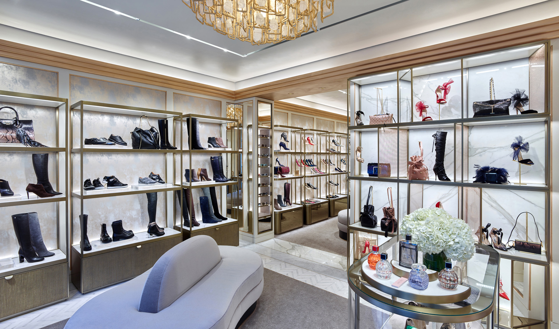 巴黎 Jimmy Choo 旗舰店 | Christian Lahoude Studio 的华丽之作-10