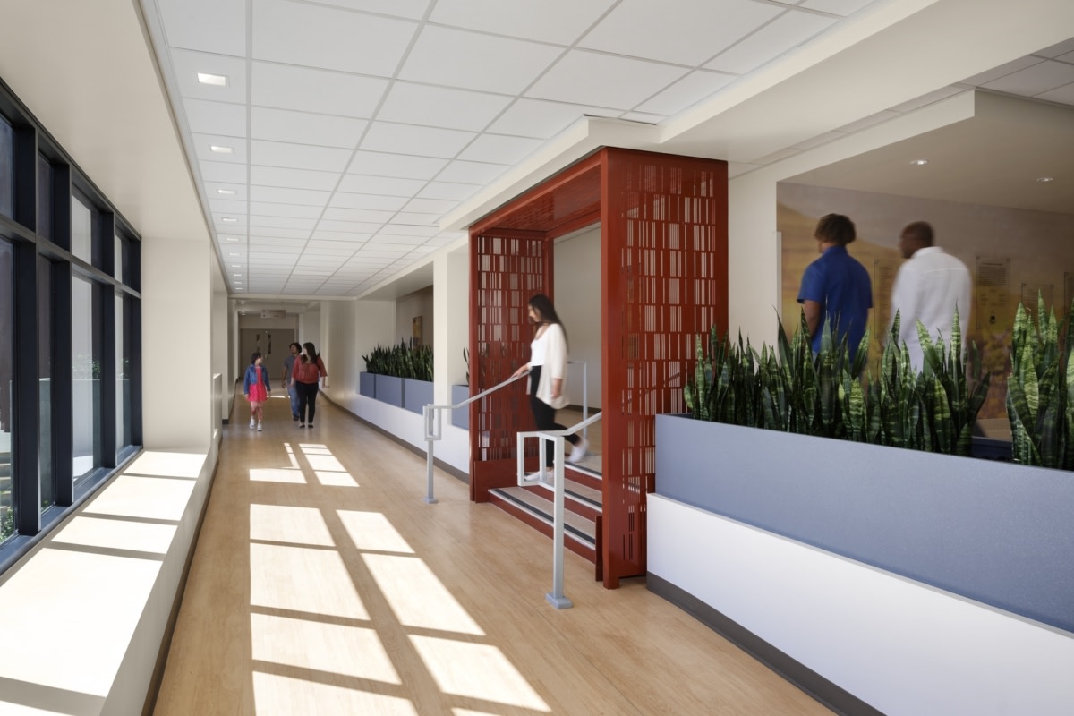 Henry Mayo Newhall Hospital Patient Tower | 自然与人性化的完美融合-6