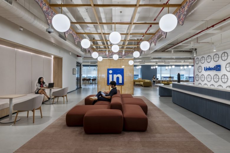 » LinkedIn Offices by ZYETA-4