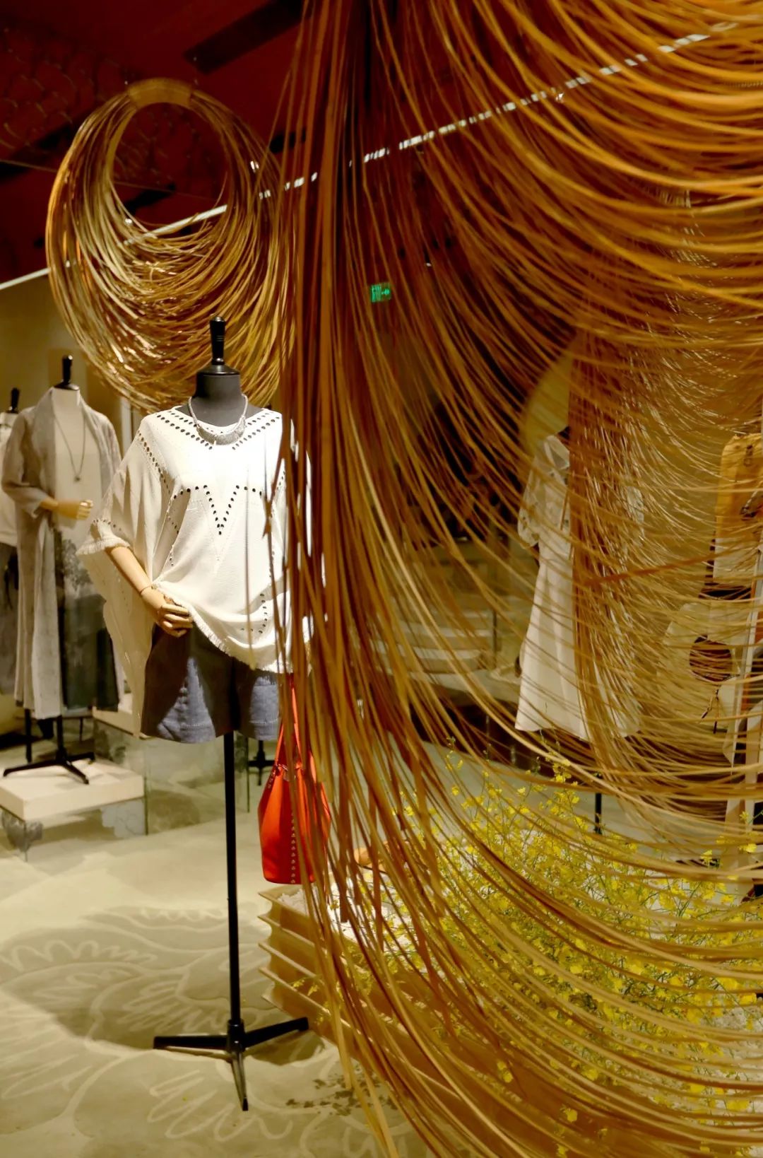 叶锦添美学影响下的跨界装置设计 | 竹与皮影的东方意蕴-15