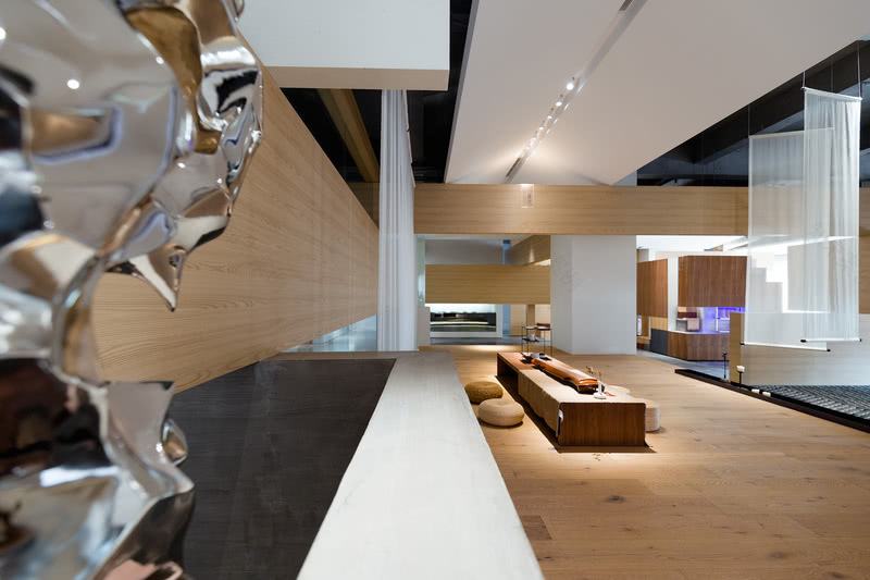 扭曲之墙 | 构建多维视角的空间艺术-14