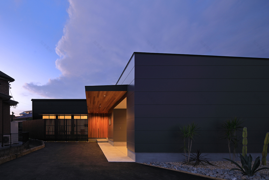 monotone rainbow rlt03-13