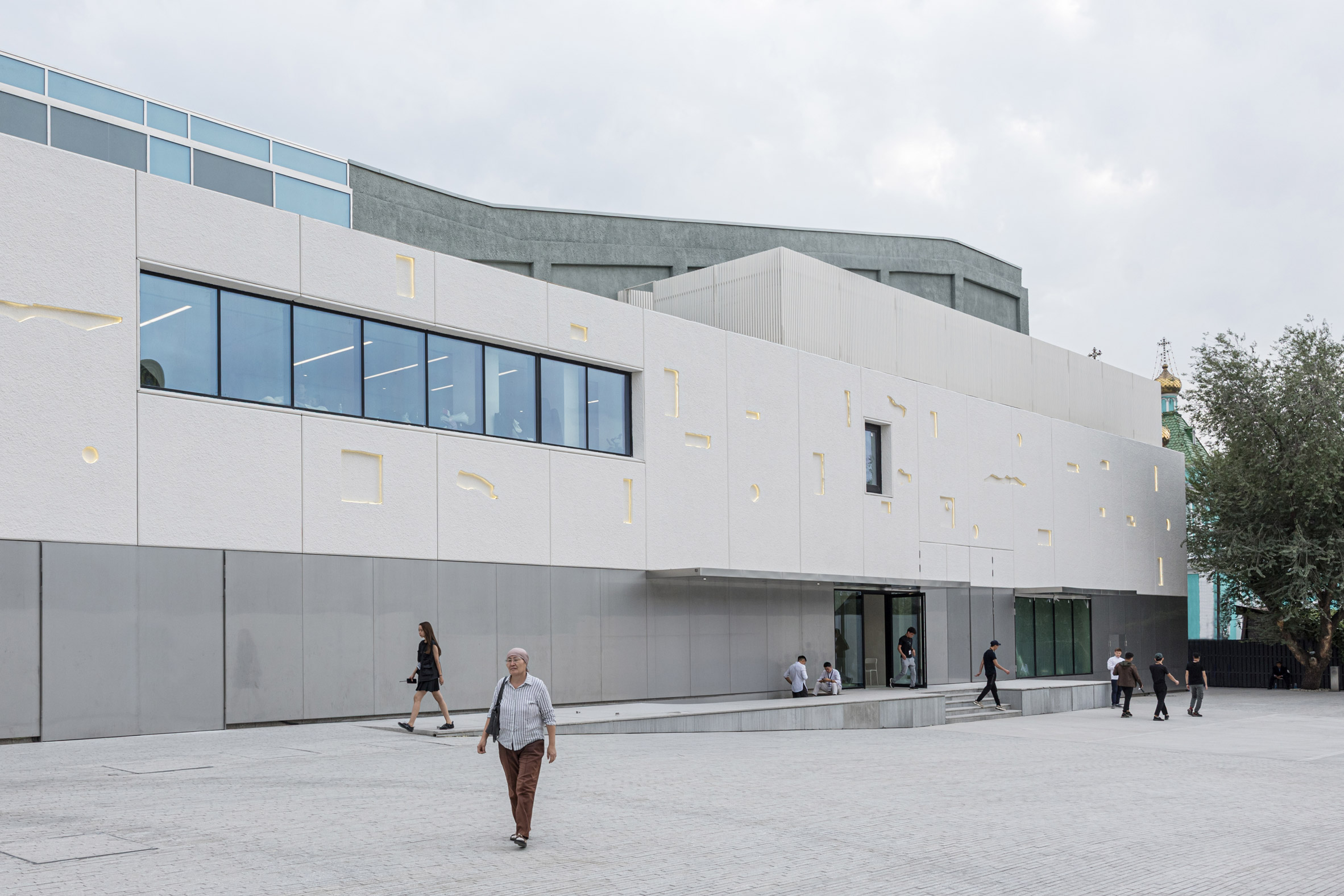 Asif Khan transforms Soviet cinema into "cloud-like" cultural centre in Almaty-9