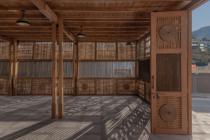 钱帕瓦特市场广场丨印度丨Compartment S4-42