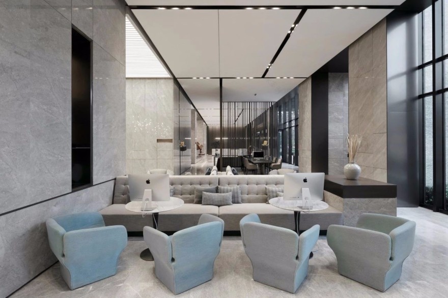 融创哈尔滨四季印象营销中心与样板房 | 东西方文化交融的现代空间设计-16