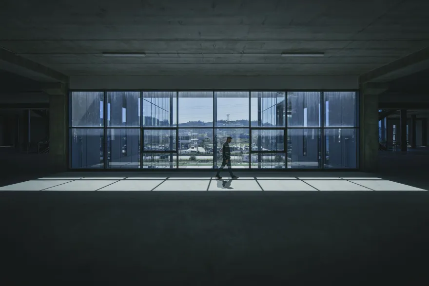 汽车激情丨阿尔巴尼亚地拉那丨Studioarch4-24