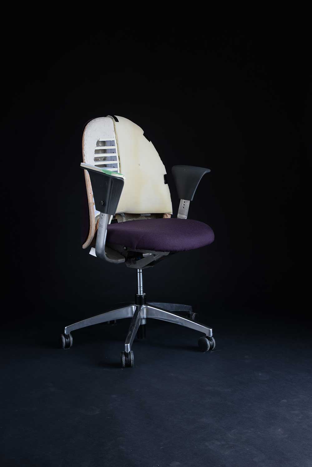 简约流线,打造适应现代办公的 Essa 任务椅-22