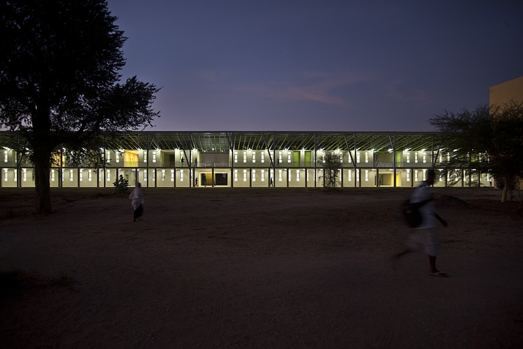 Lecture Building at the Alioune Diop University  IDOM-30