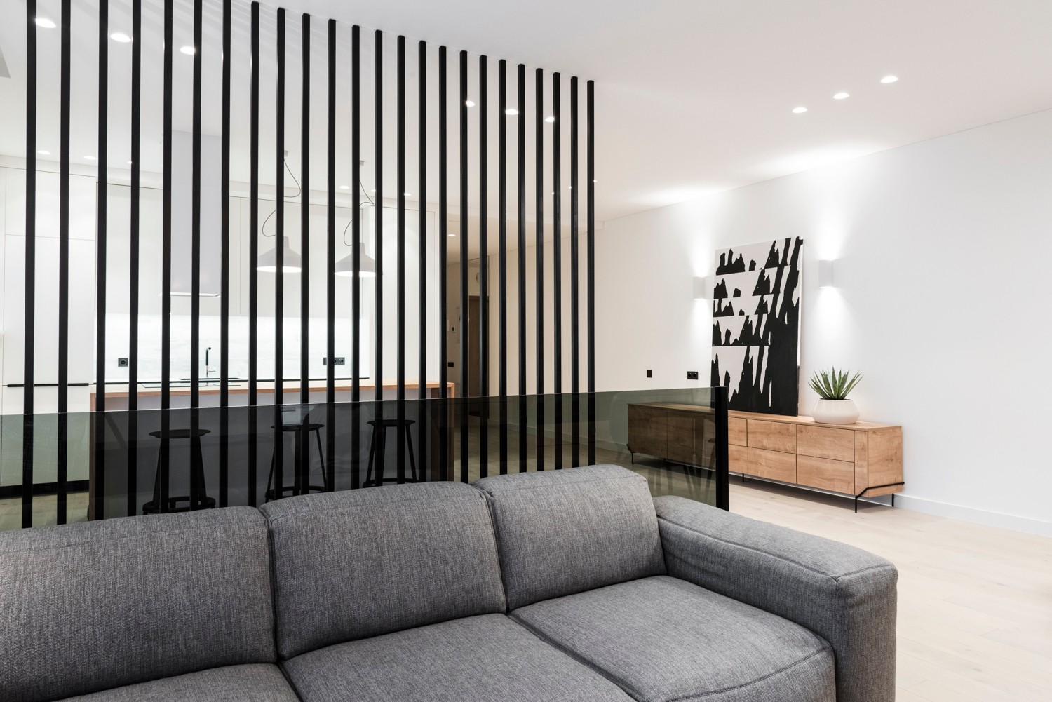 简约黑白木色 纯色美学私宅-6