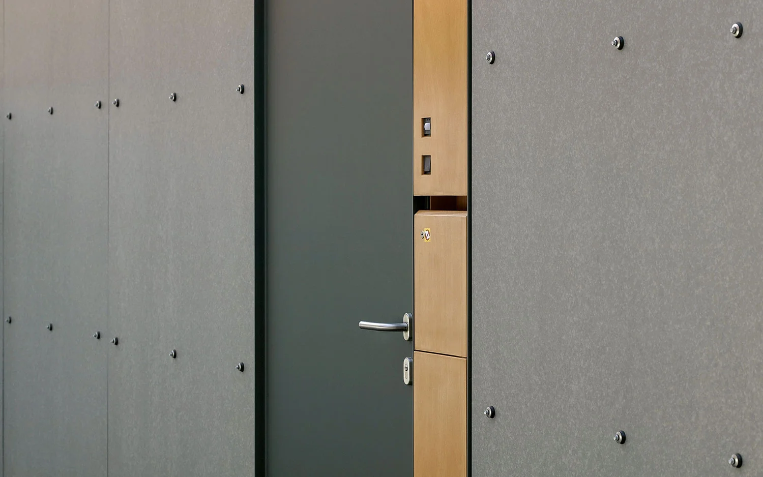 超小型房屋

注：XXS一般表示超小号，结合house推测这里是指超小型的房屋，不过XXS house并非常见固定表达，若有特定语境含义，可能需调整翻译 丨斯洛文尼亚丨dekleva gregorič architects-9