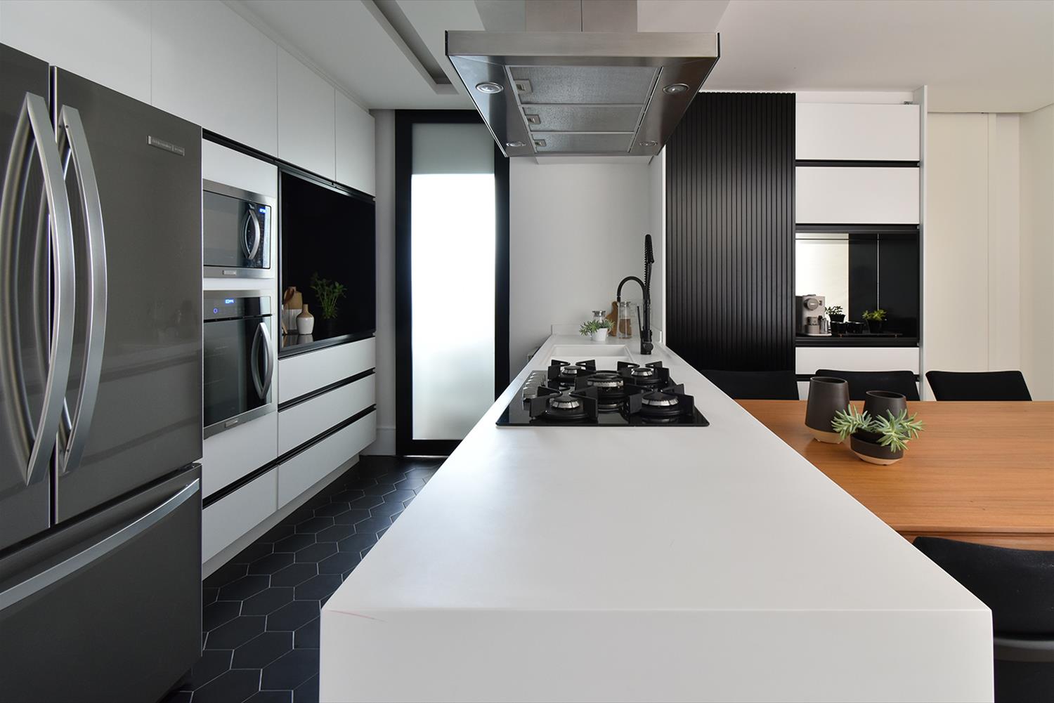 巴西 Degradê Arquitetura 打造温馨海滨度假公寓-3