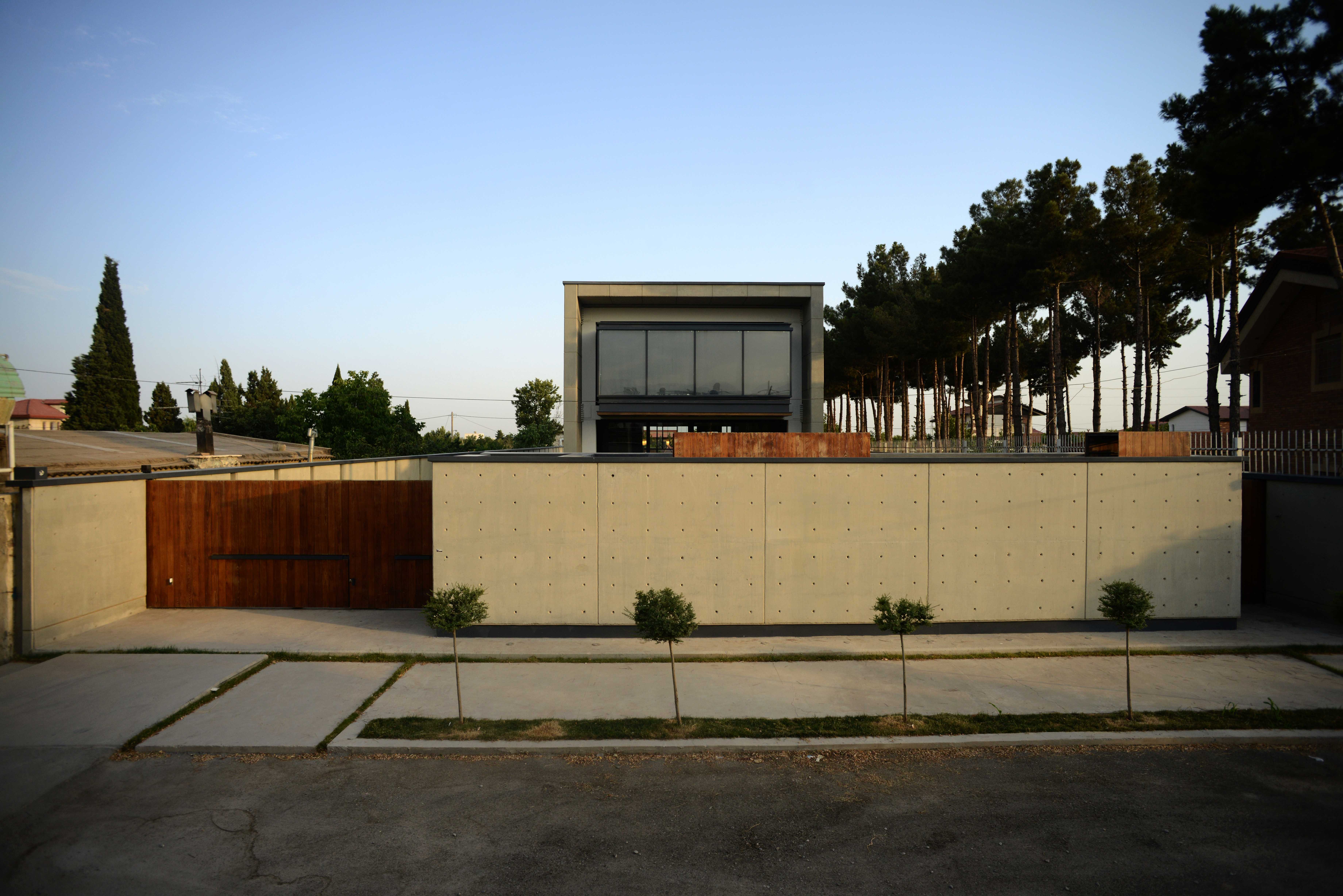 伊朗 1090 别墅 | 现代家庭生活与自然的和谐交融-15