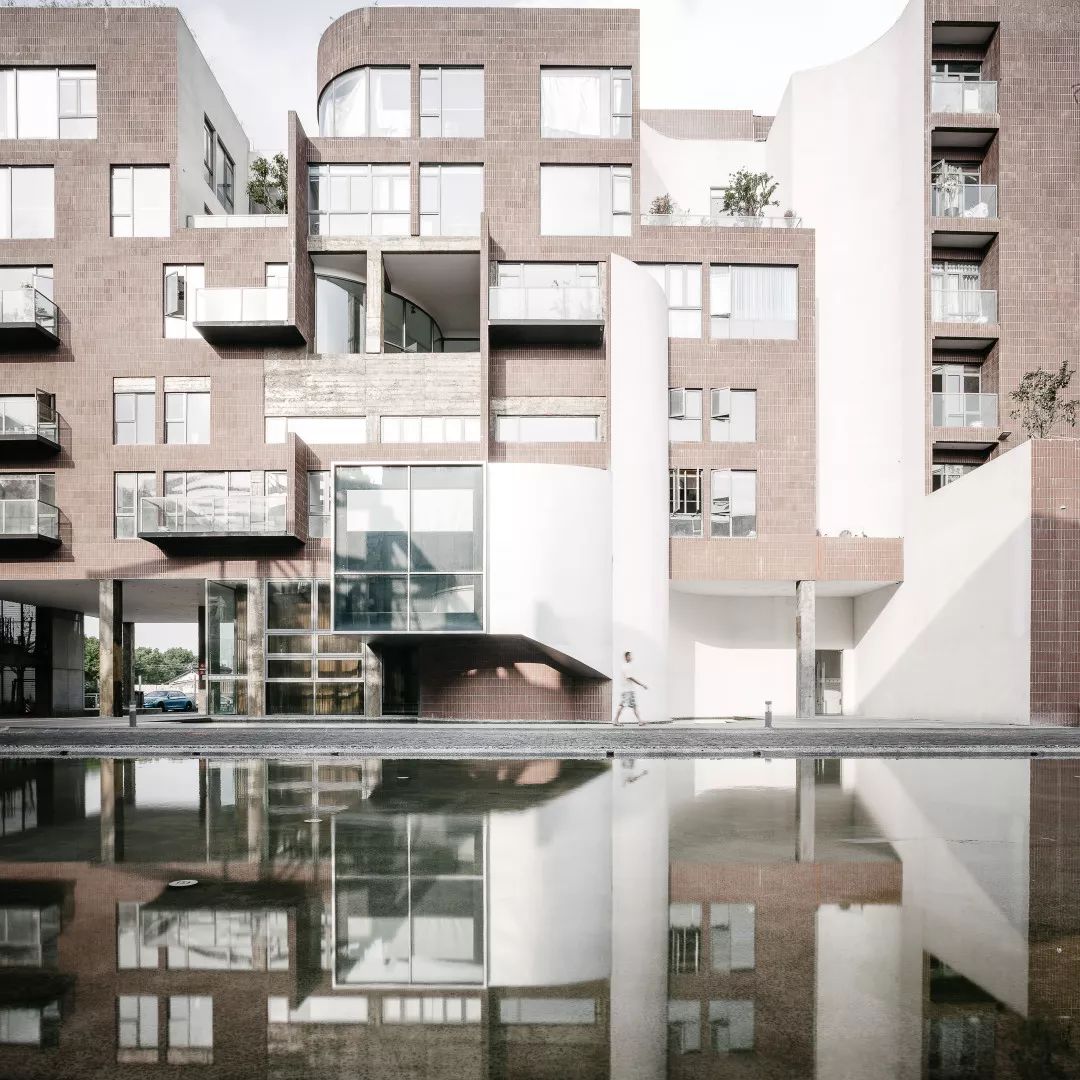 申窑艺术中心二期 | 弧线重构空间,陶瓷碎片般的建筑美学-145