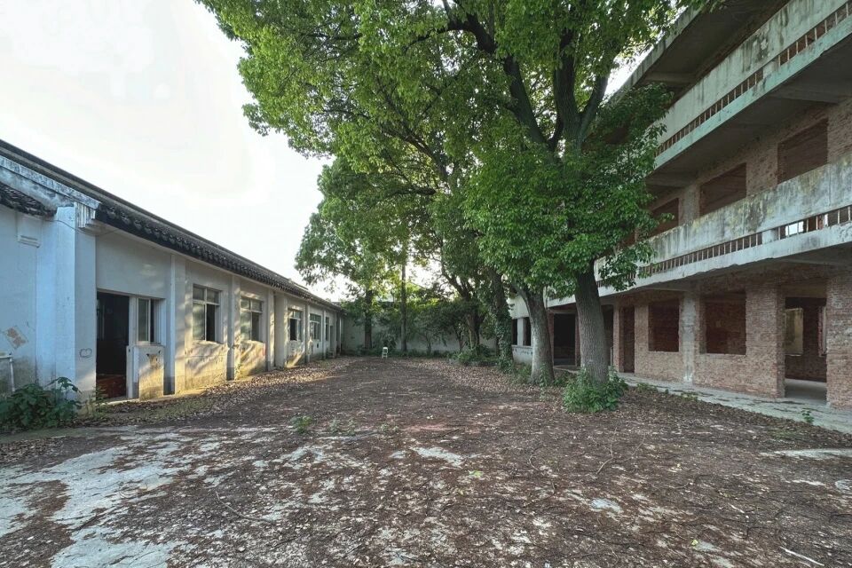 平江路松之屿民宿丨中国苏州丨咫间设计-93