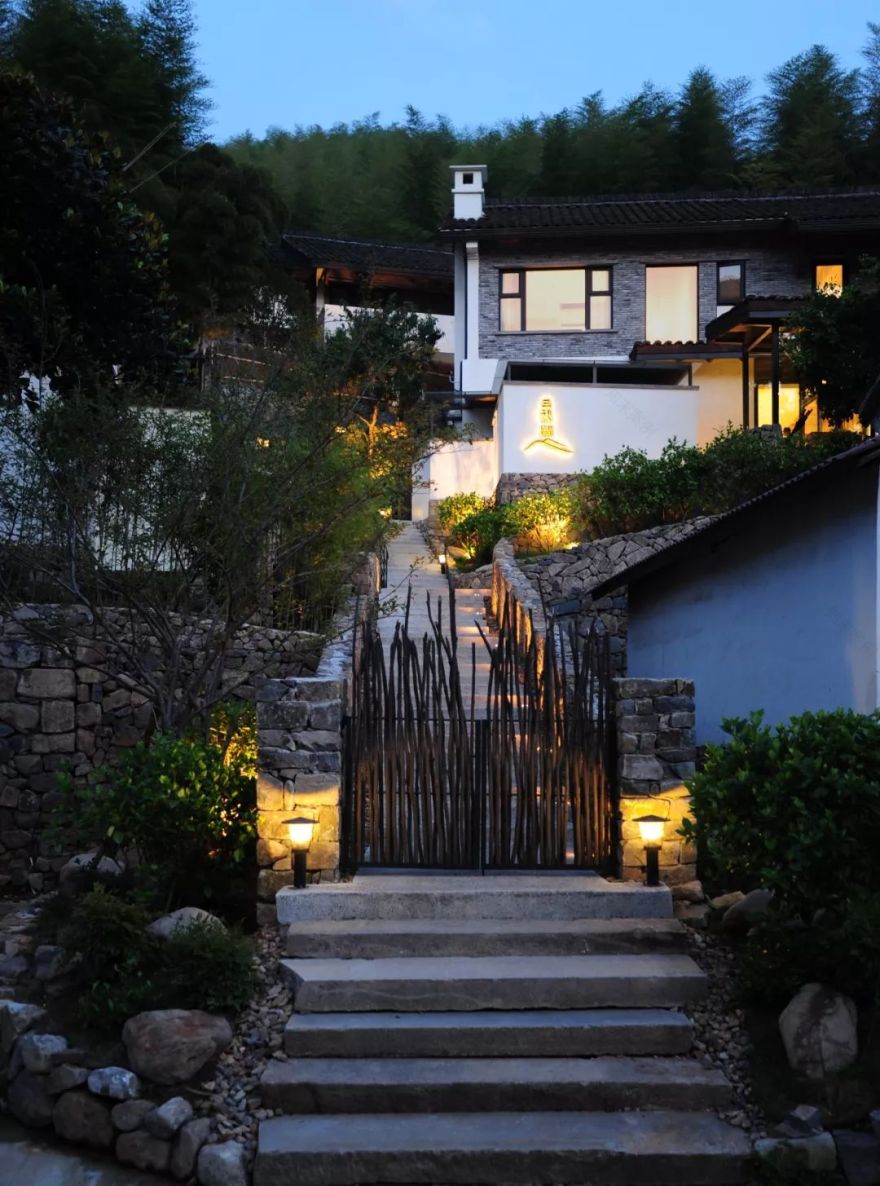 8个经典老建筑改造:老厂房、祖宅、乡村小学、空心村...
-109