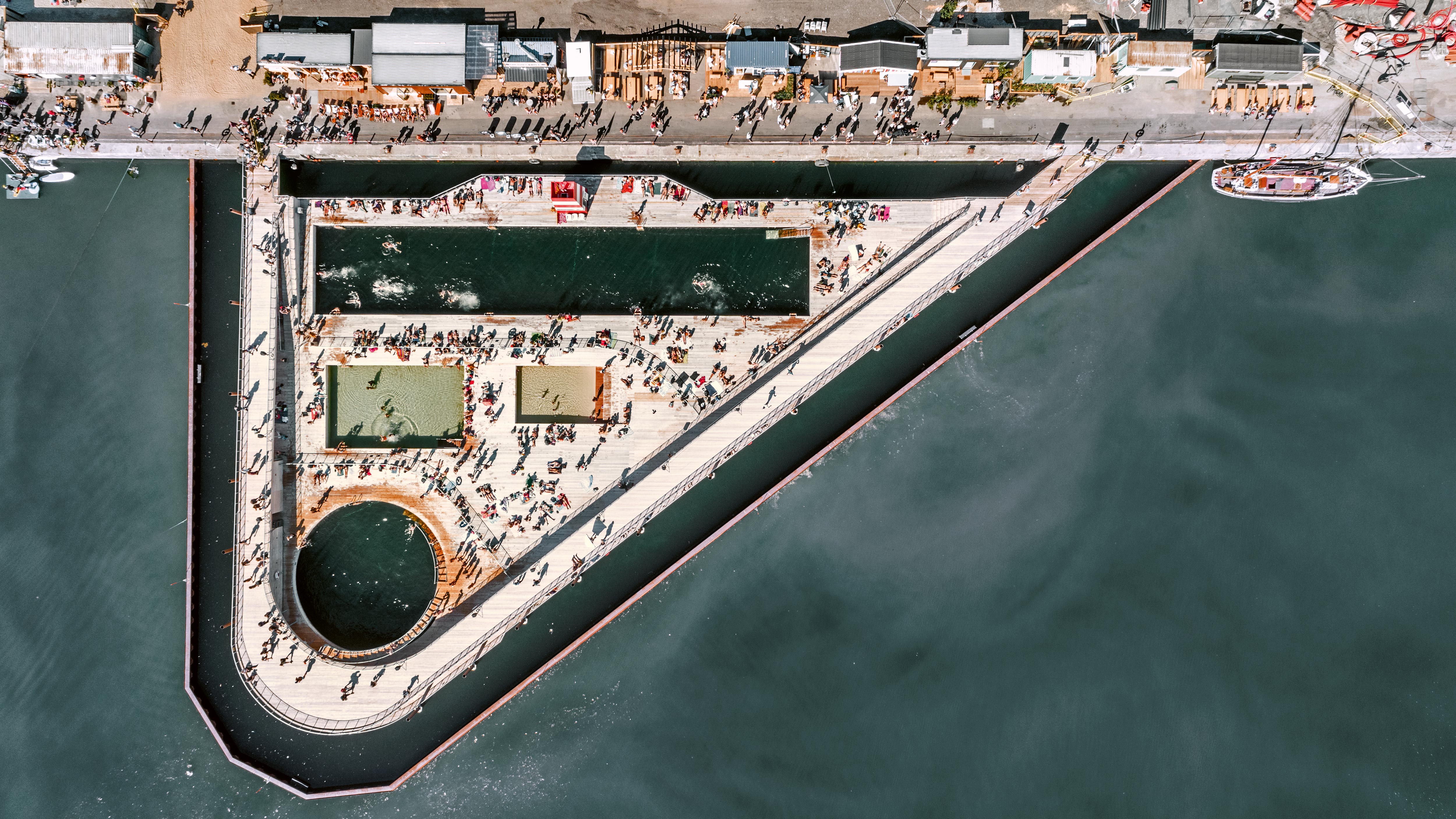 丹麦奥胡斯港的"AARhus"建筑与泳池-0