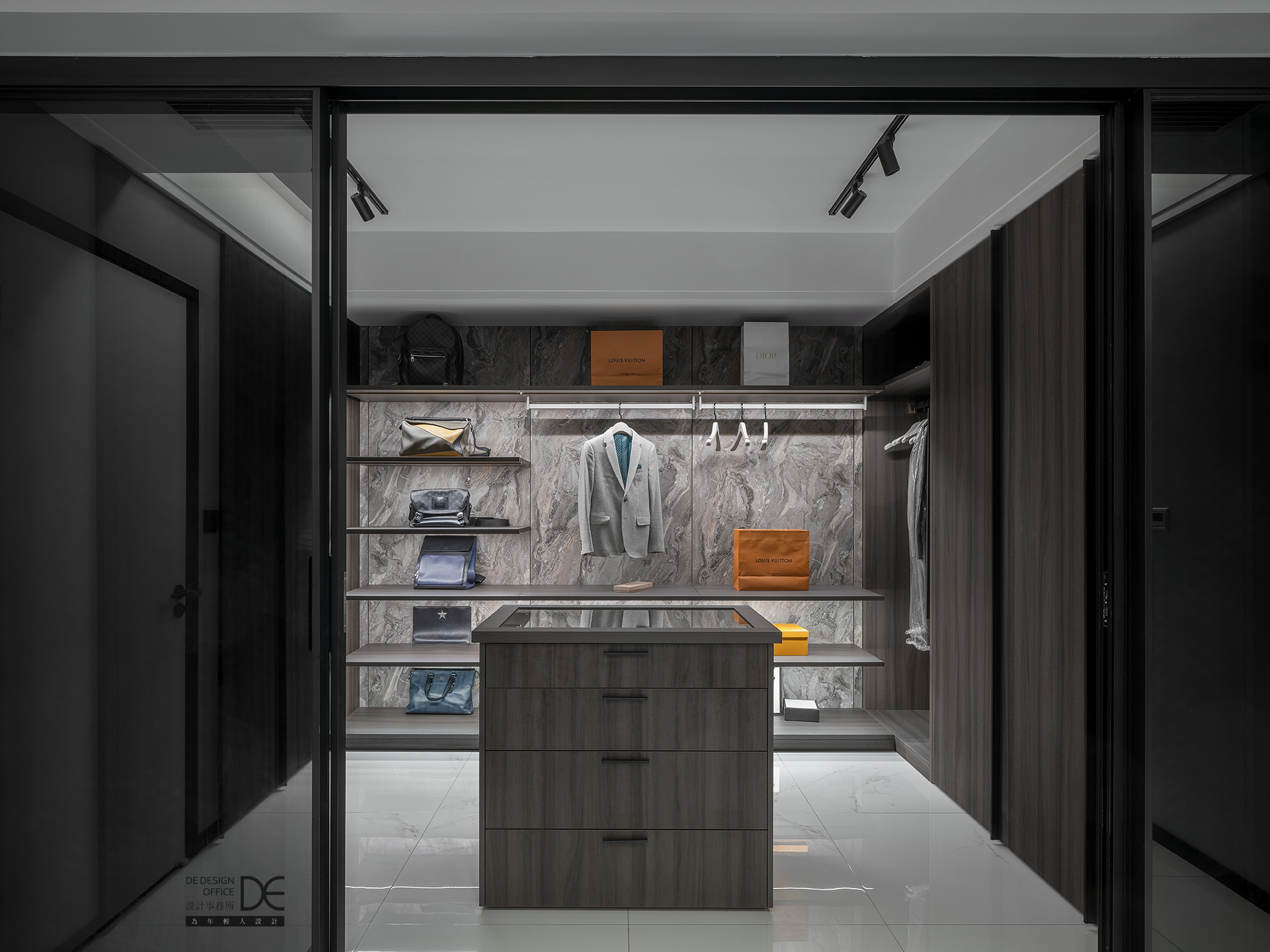 163㎡跃层现代风,三口之家理想生活丨DE 设计师事务所-53