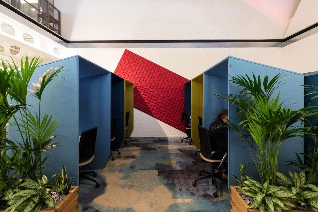 伦敦金融区澳大利亚金融服务公司办公室设计-33
