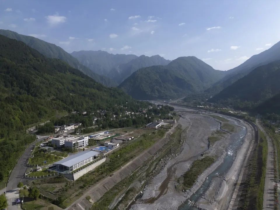 孙昊德新作｜四川“绵茂公路”纪念展览馆-17